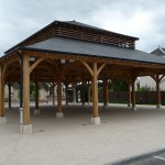 Construction d’une halle, installation d’un kiosque à pizza et d’un sanitaire public à Saint Pryvé Saint Mesmin.